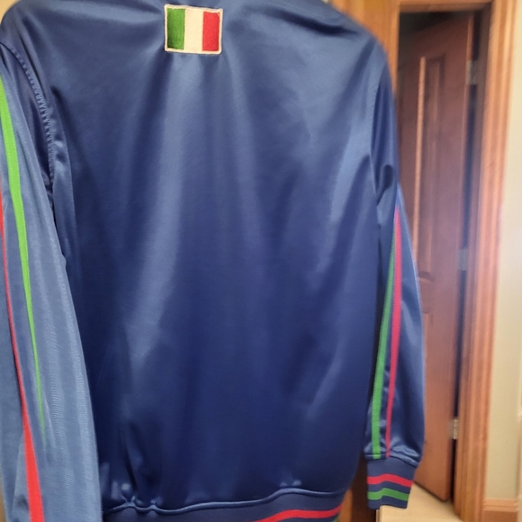 Jacket - Picture 1 of 3